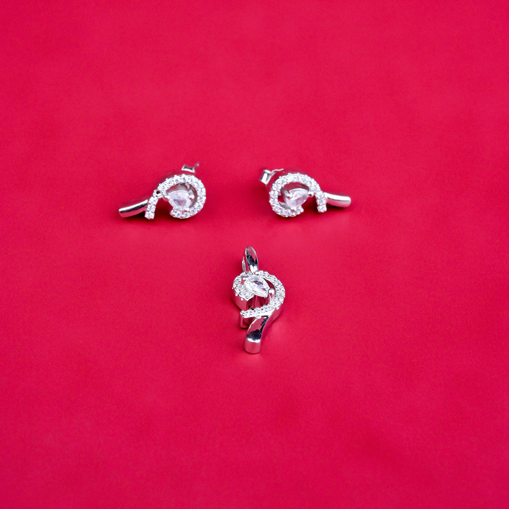 Unique Design Pendle Butty With Dimond